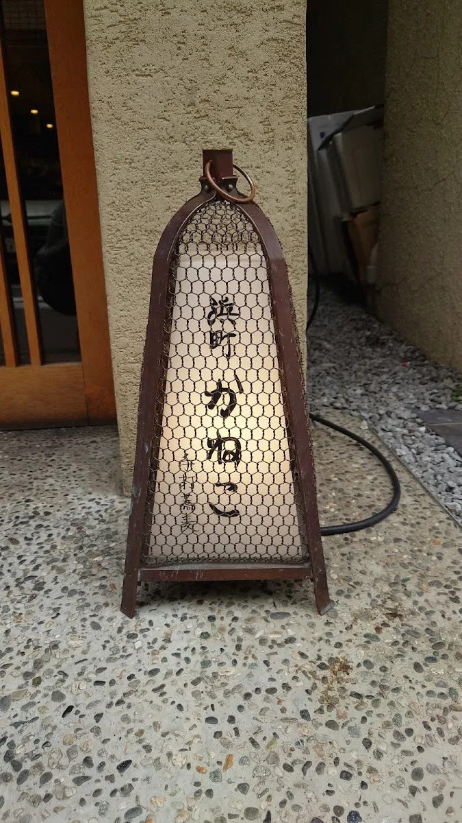 浜町かねこ · 6